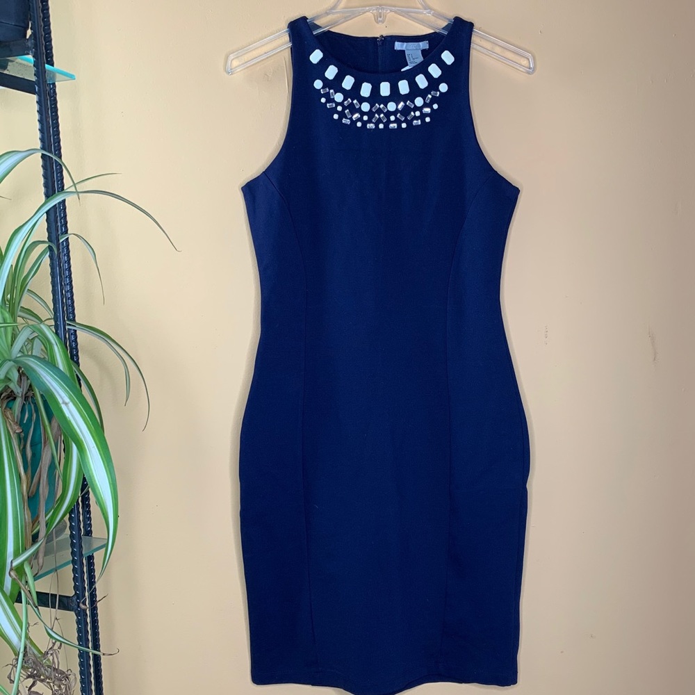 BEAUTIFUL BRAND NEW HM DRESS